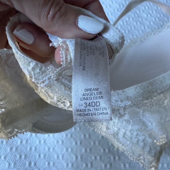 Victoria's Secret White Lace Dream Angels Lined Demi Bra 34DD - Picture 7 of 9